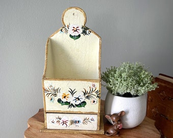 Vintage Salt Box, Vintage Recipe Holder, Wooden Salt Box, Wooden Organizer, Hand-painted Saltbox, Wooden Caddy