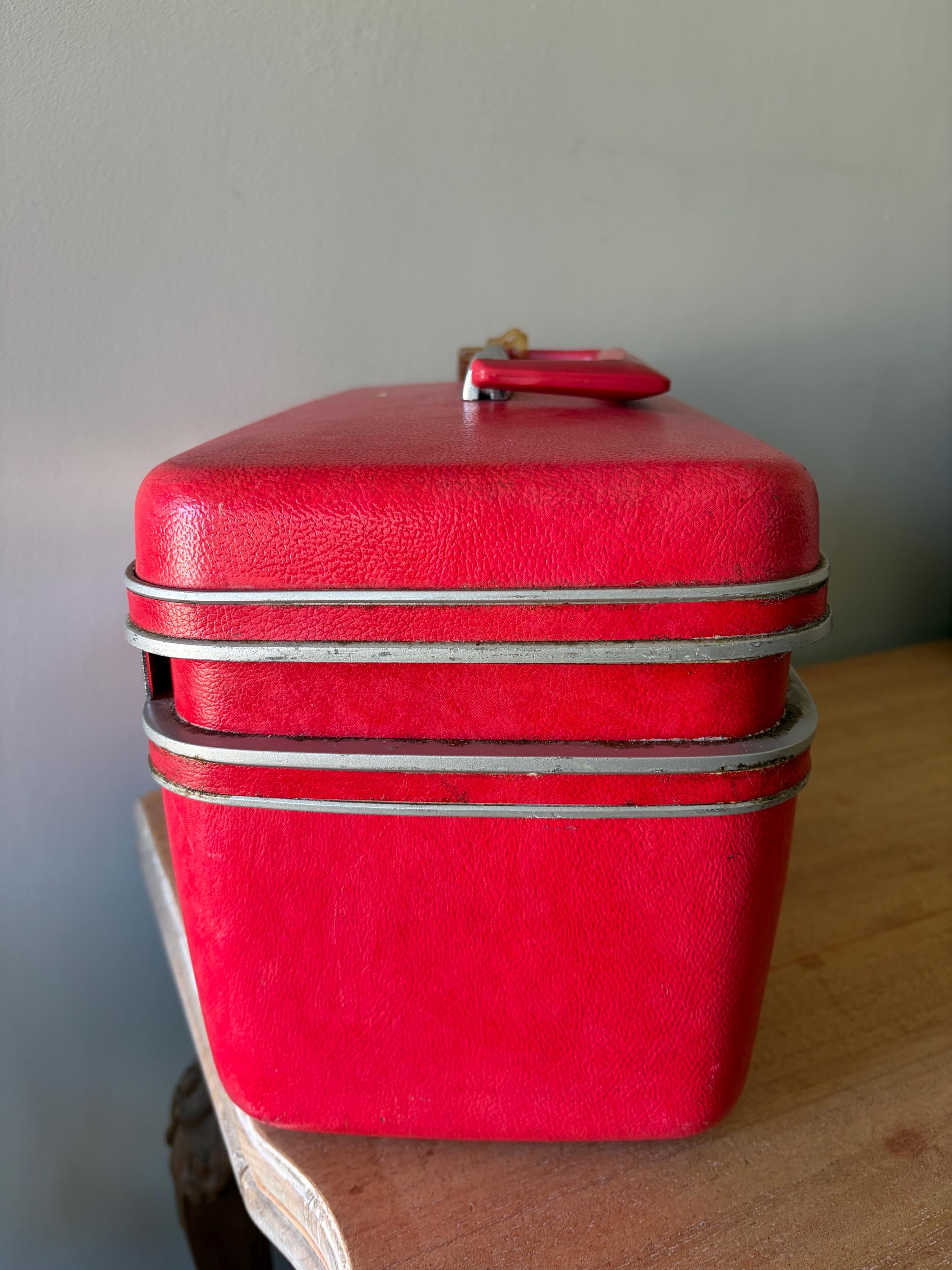 Vintage Samsonite Train Case, Bright Red Travel Luggage, Retro