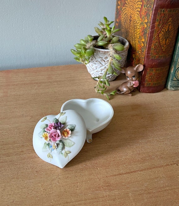 Vintage Lefton Heart Shaped Trinket, Ceramic Flor… - image 1