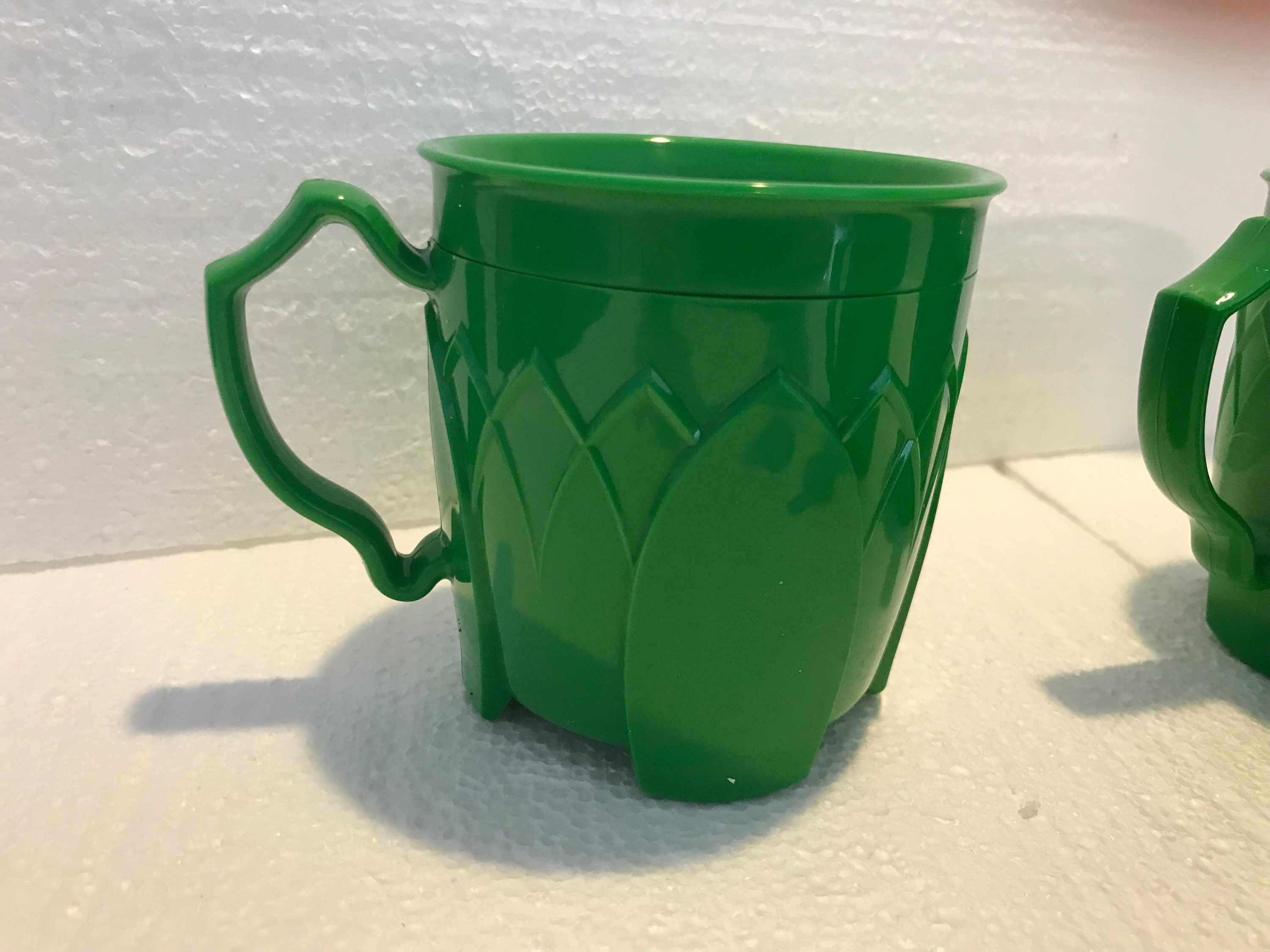 4 New Vintage Fenwick by Carlisle Dinex 8oz Insulated Mug Coffee Cup