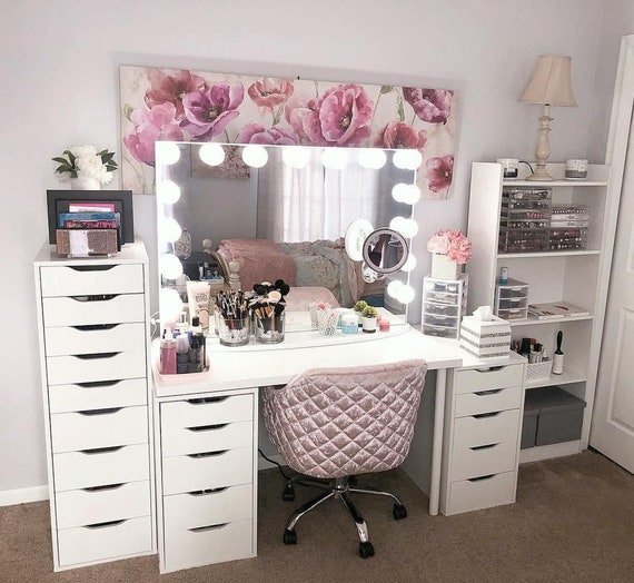 makeup vanity with lights near me