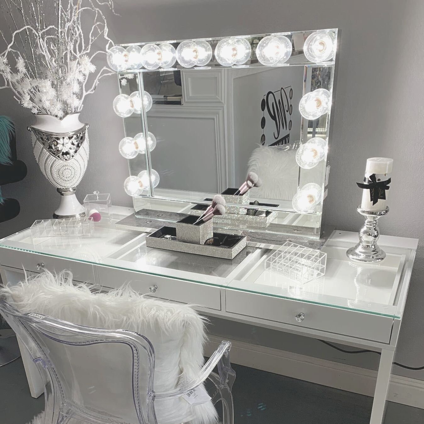Impressions Vanity Hollywood Reflection® Plus Makeup Vanity  Etsy