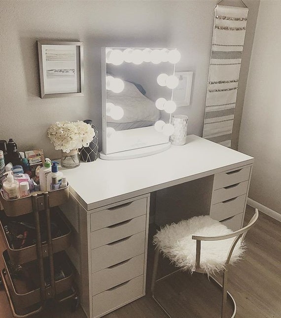 Hollywood Makeup Vanity Mirror With Lights Lighted Makeup Etsy