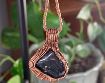 Wire Wrapped Black Onyx Pendant “Sphinx”