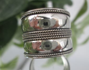 Wide Sterling Band Ring>Bali Silver Ring,925 Wide Band,Tribal Ring,Wide Cigar Band,Boho Chic Ring,Thick ring,Thumb band,Birthday