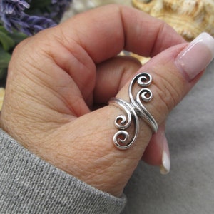 Sterling Silver Swirl Ring>925 Long Swirl Statement ring,925 sterling ring,Woman's Silver Statement ring,Thumb ring,Long Sterling Ring