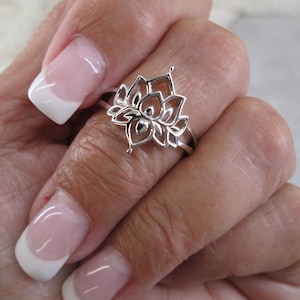 Lotus Flower Ring&gt;925 Lotus Blossom Ring,Sterling Lotus Flower Ring,925 Sterling Ring,Lotus,Mandala Ring,Boho,Sterling Jewelry,NON TARNISH