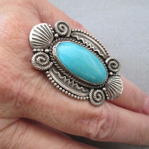 Navajo Sterling Genuine Turquoise Ring>Native Turquoise ring,Southwestern Turquoise ring,Vintage Turquoise,Chunky Turquoise ring,Western