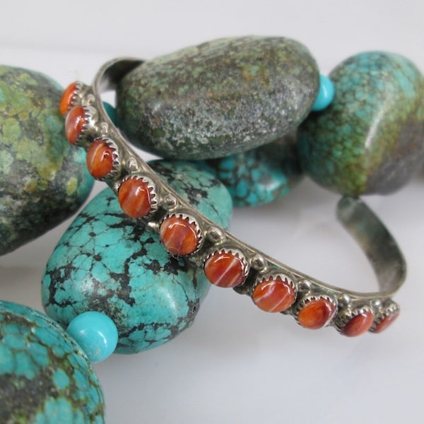 Native American Spiny Oyster Cuff Bracelet>Spiny Oyster Cuff,Signed,10 Gorgeous Burnt Orange Stones,Sterling Silver Cuff,Southwestern Cuff