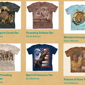 Op de afbeelding: Zes verschillende T-shirts met tie-dye-ontwerpen met verschillende afbeeldingen, waaronder dieren, historische figuren en Native American kunst. De T-shirts zijn allemaal in verschillende kleuren en hebben een vintage look.