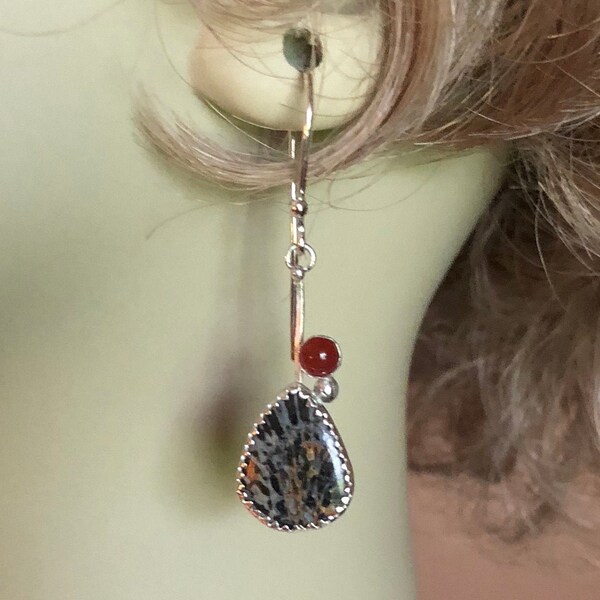 Black Fossilized Coral and Red Carnelian Earrings, Teardrop Sterling Silver Earrings, Dangle Earrings, Natural Stone, Modern Design