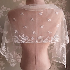 Victorian embroidered net  bonnet veil.