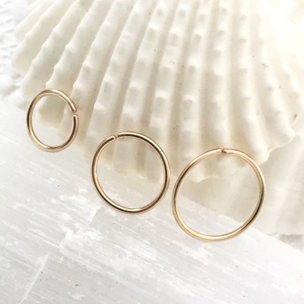 Plain gold hoop earrings, Cartilage hoop, Gold helix earring, 18g 22g 20g septum jewelry, 6mm nose ring, Snug septum 8 10 12 4 5mm 16g hoop