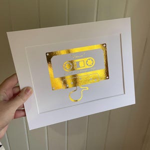 Impresión de casete con lámina personalizada: regalo de música retro personalizado / A5, A4, tamaño carta (EE. UU.) / Lámina dorada, plateada y oro rosa / Regalo de aniversario