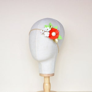 Red poppy headband crown, felt flower headband, Red Christmas flower crown, Christmas headpiece, baby Holiday crown, felt flower hair clip