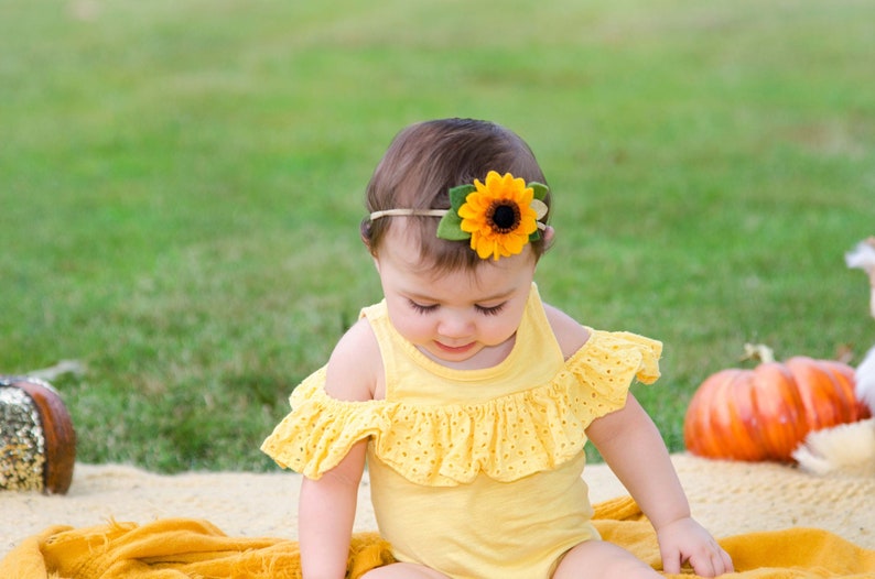 Baby Sunflower headband, Fall Sunflower Crown, Sunflower headpiece, Baby Sunflower tiara, Autumn flower crown, Baby Yellow flower crown image 3