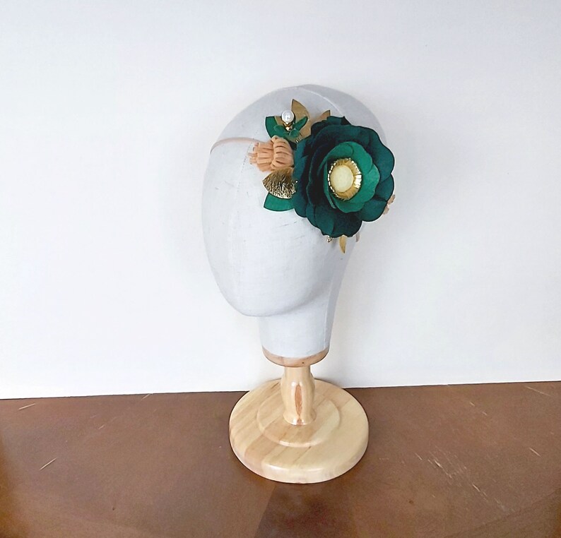 Christmas headpiece baby Girl Holiday crown little girl toddler felt flower crown Christmas headdress Green baby Christmas flower crown