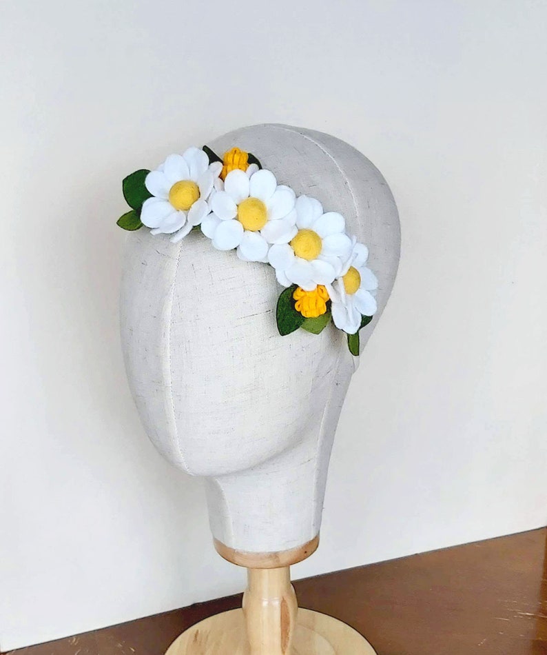 Felt Daisy Crown, White Daisy Flower Crown, baby Daisy headband, Daisy headpiece, White Felt flower crown, felt flower headband, Daisy tiara image 4