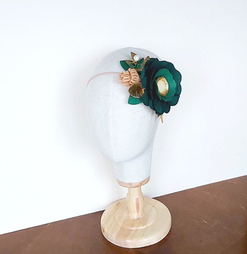 Christmas headpiece baby Girl Holiday crown little girl toddler felt flower crown Christmas headdress Green baby Christmas flower crown