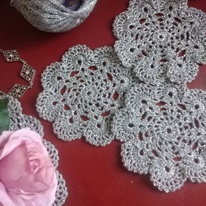 Lureks crocheted coasters, Silver mini doilies