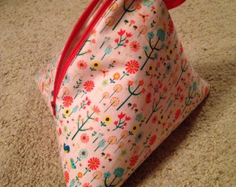 Single Skein Portable Knitting Project Bag, gift for knitter, 20 dollar gift