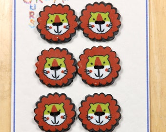 Lion buttons in polymer clay pack of 6.  Happy Lion buttons with glittery mane with tactile profile.