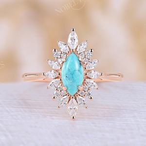 Anillo de compromiso turquesa, anillo de talla marquesa, anillo de diamantes, anillo de halo, anillo de oro rosa, anillo de moissanita, anillo art déco, anillo vintage, anillo de aniversario.
