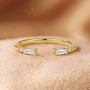 Minimalistische baguette gesneden in het lab gekweekte open diamanten trouwring, aangepaste bijpassende ring, handgemaakte 18 kt geelgouden ring voor vrouwen