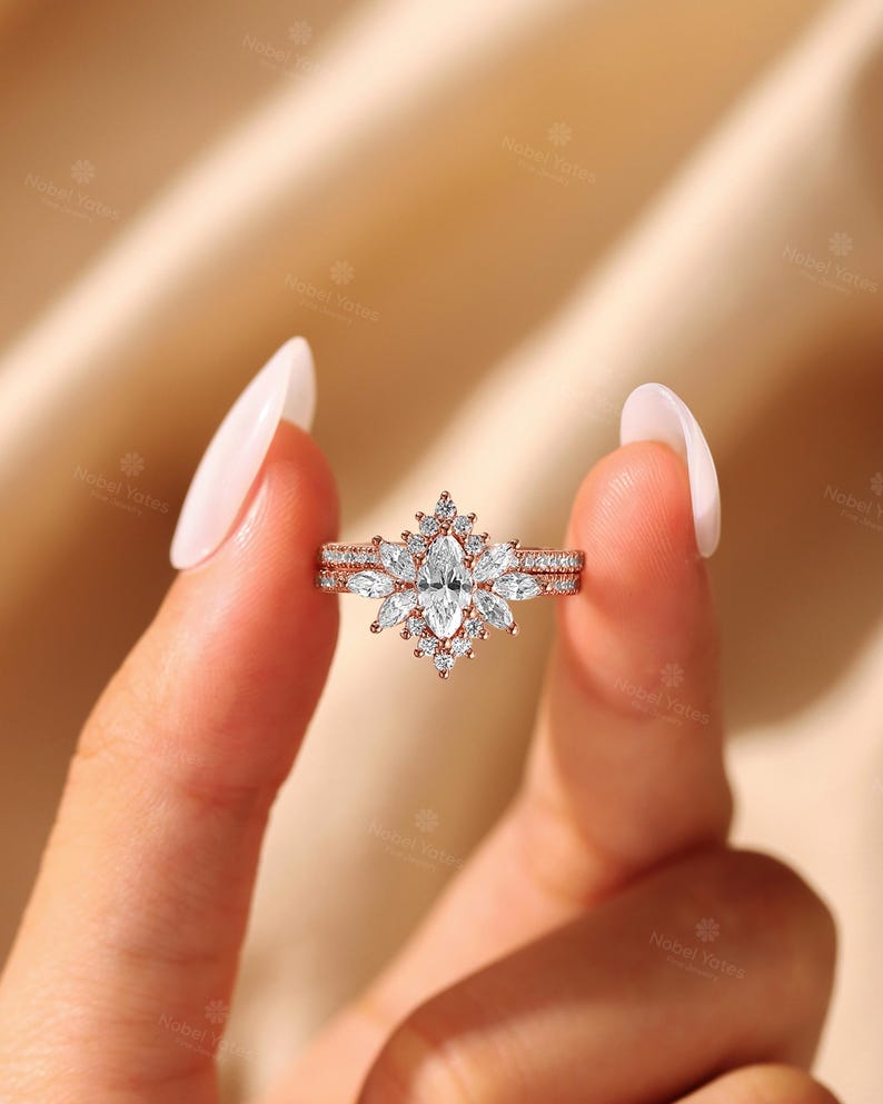 Vintage Marquise Lab-Grown Diamond Engagement Ring Set,Half Eternity Wedding Ring Set,2Pcs 18K Gold Ring,Halo Floral Design Ring Fiancé Ring Lab Grown Diamond
