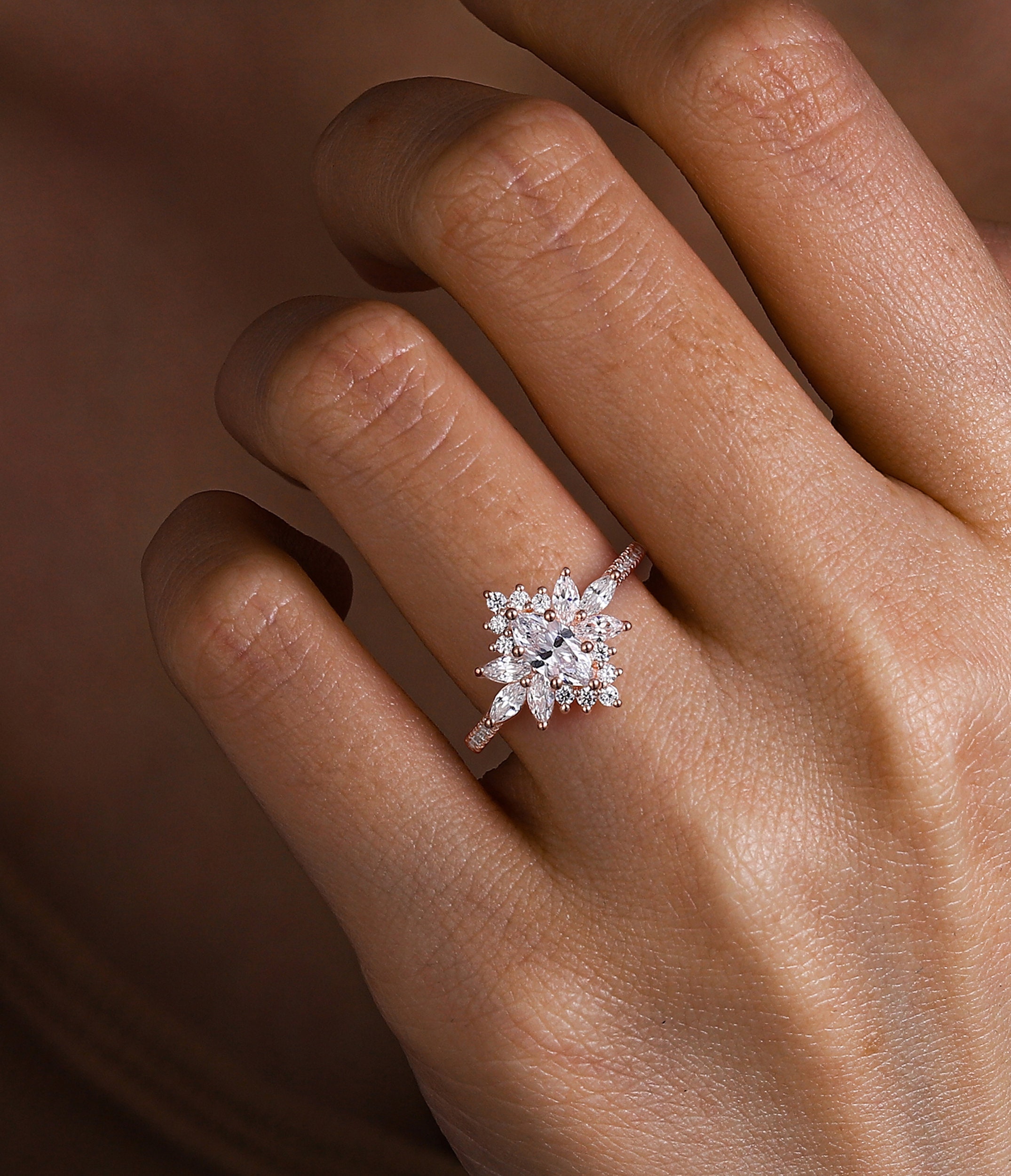 購入済み TOYOTA トヨタ ランドクルーザー 300系 ZX 純正 中古ホイール 4