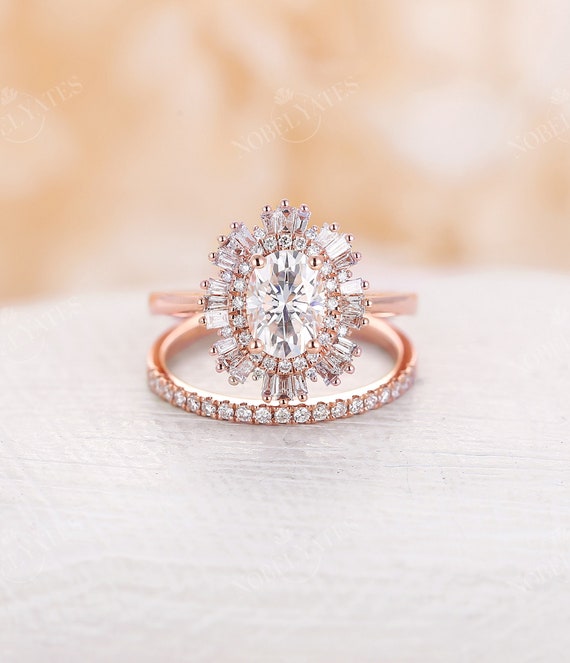 Vintage moissanite engagement ring store