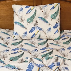 Blue feathers pillowcase, feathers bedding set, feathers sheets, feathers Queen set, big feathers King set, big feathers Full set