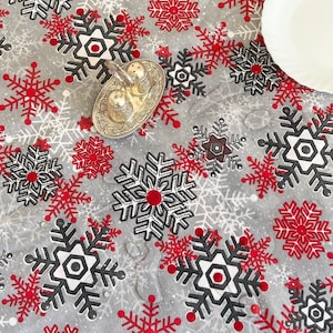 Red gray snowflakes Christmas tablecloth, big silver Christmas tablecloth, gray snowflake Christmas placemats new year table top napkins