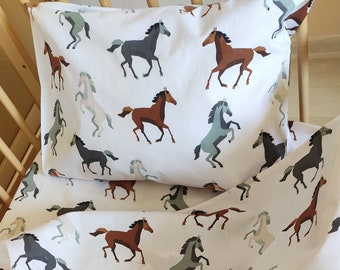 horse crib sheets
