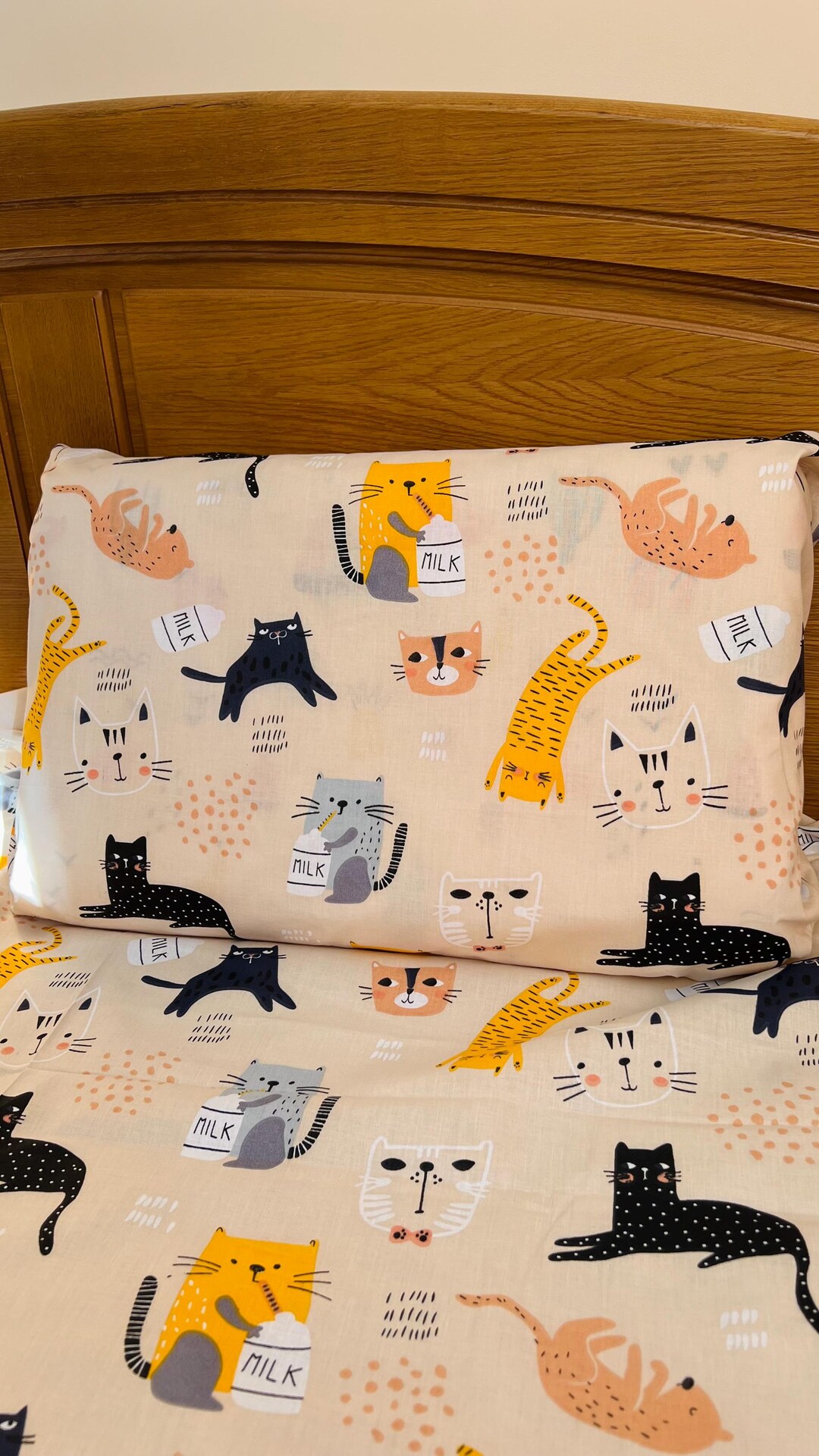 Cool Cat Linen Top Beige
