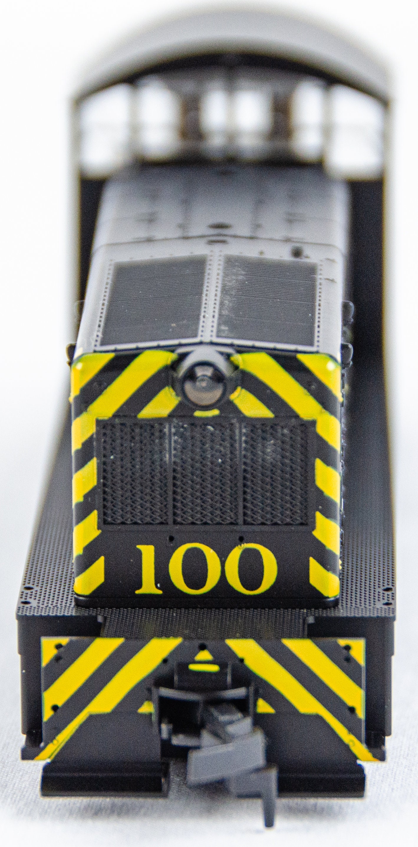 Kato 37-106 NW2 Phase 1 Denver Rio Grande 100 Collectible Model 