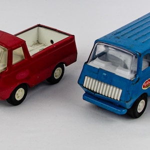 1970s Tonka Pressed Steel Mini Econoline Ambulance Van & Pickup Truck Toy 4P Lot