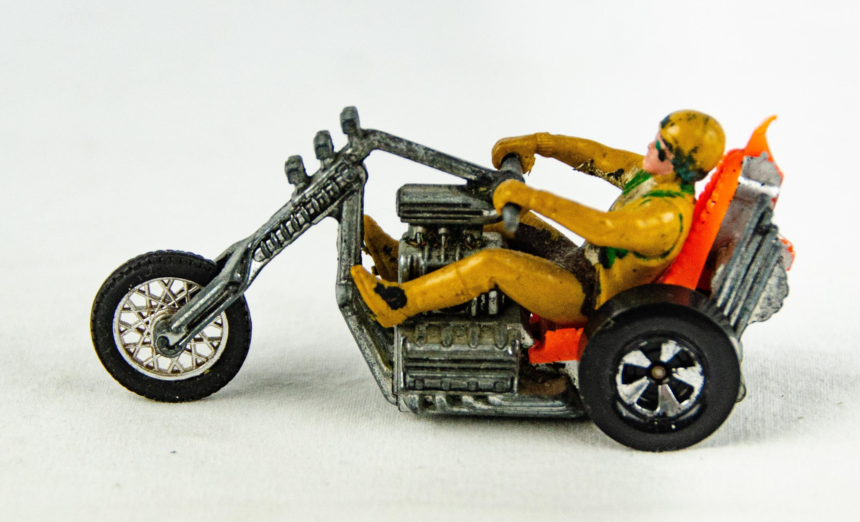 1970s Hot Wheels Mattel Rrrumblers Orange Torque Chop W