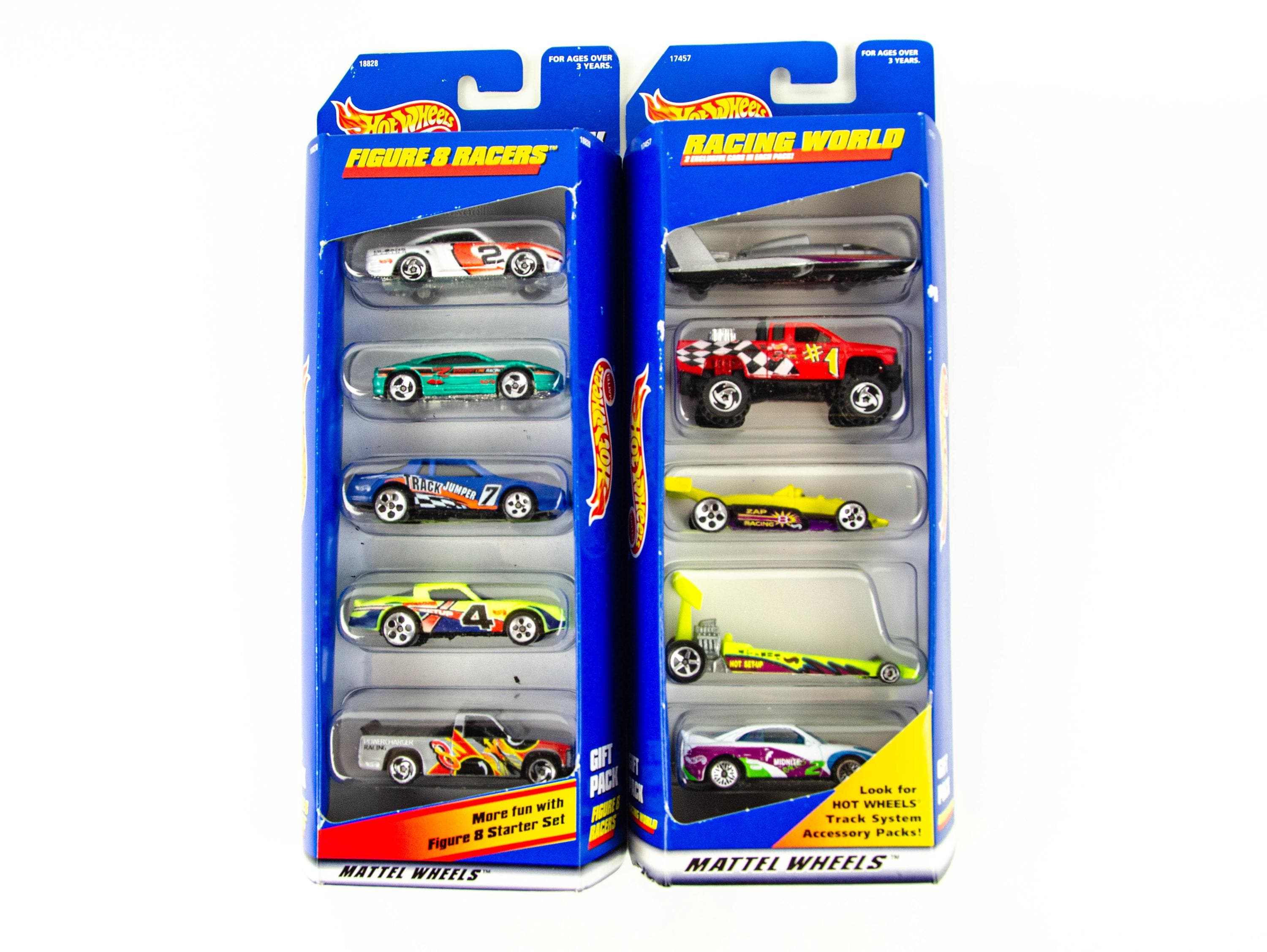 ホットウィール  フェラーリ 5 PACK  2セット ① ホットウィール（絶版品）フェラーリギフトパック（5台セット