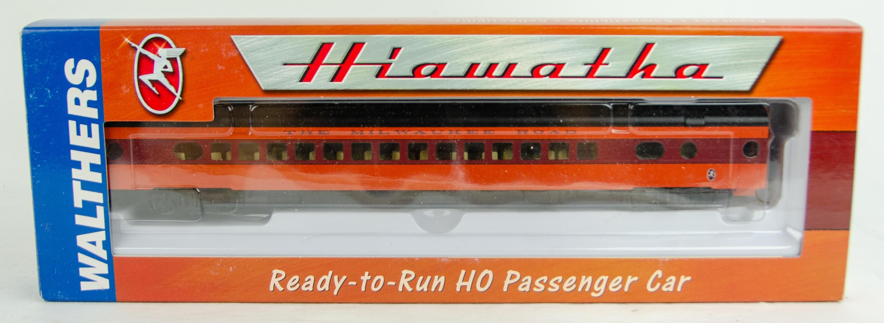 Walthers 1:87 HO Scale Hiawatha Twin Cities Parlor Model Train Car
