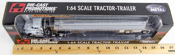 Diecast Promotions 1:64 Scale Bradley Flat Bed Tractor Trailer