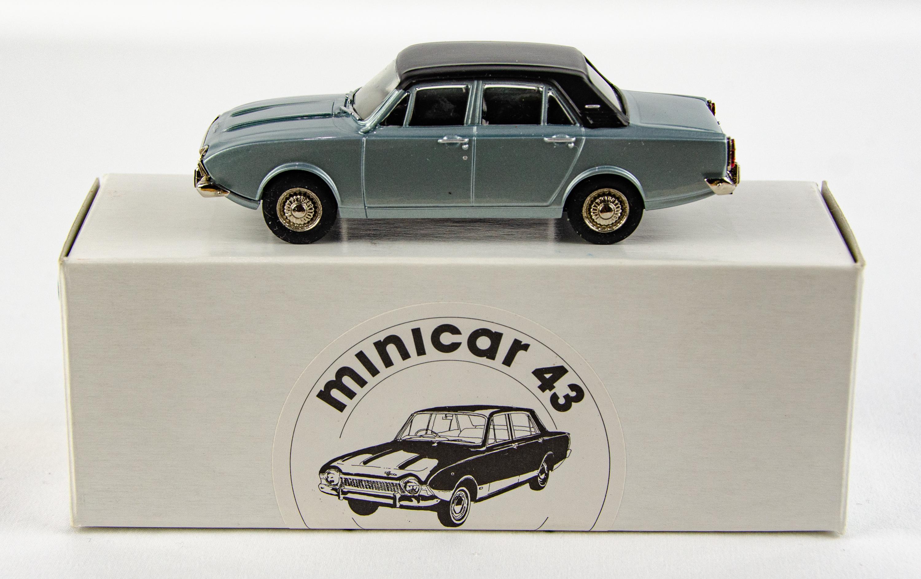 Pathfinder Models Minicar 43 1968 Ford Corsair 2000 E Blue 1