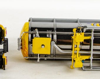 自動車 WSI 9808 SCANIA TOPLINE- TANKER 1/50 WSI 9808 SCANIA TOPLINE- TANKER 1/50 White Line; SCANIA R