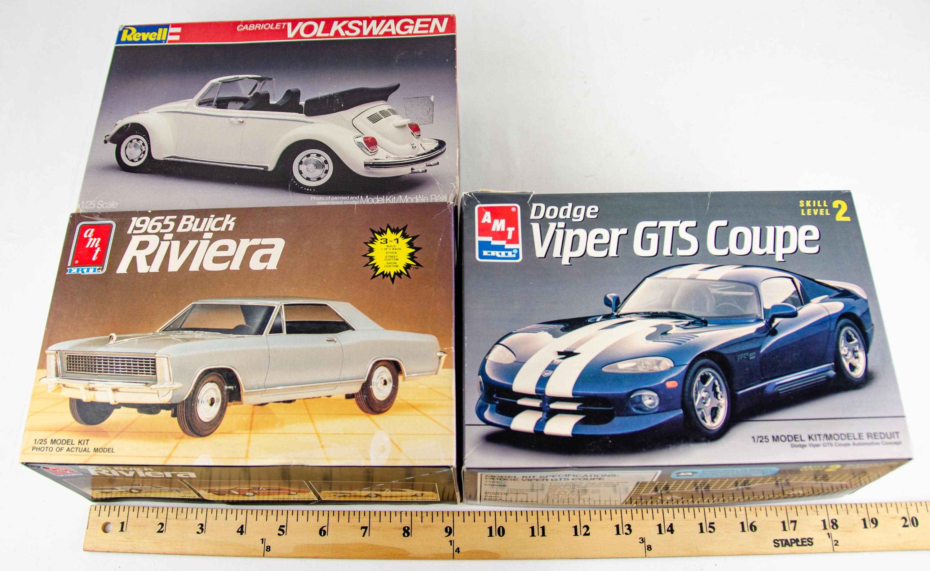 1/25 amt ムスタング revell コルベット,ダッジバイパー3台纏めて AMT Revell Volkswagen Beetle Buick Riviera Dodge Viper 1:25