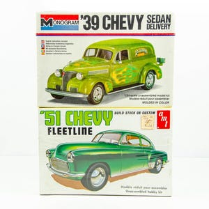 Kit de maquetas de coches AMT 1/25: Chevrolet Fleetside de 1951; Monogram 1/24: Chevrolet Sedan Delivery de 1939.