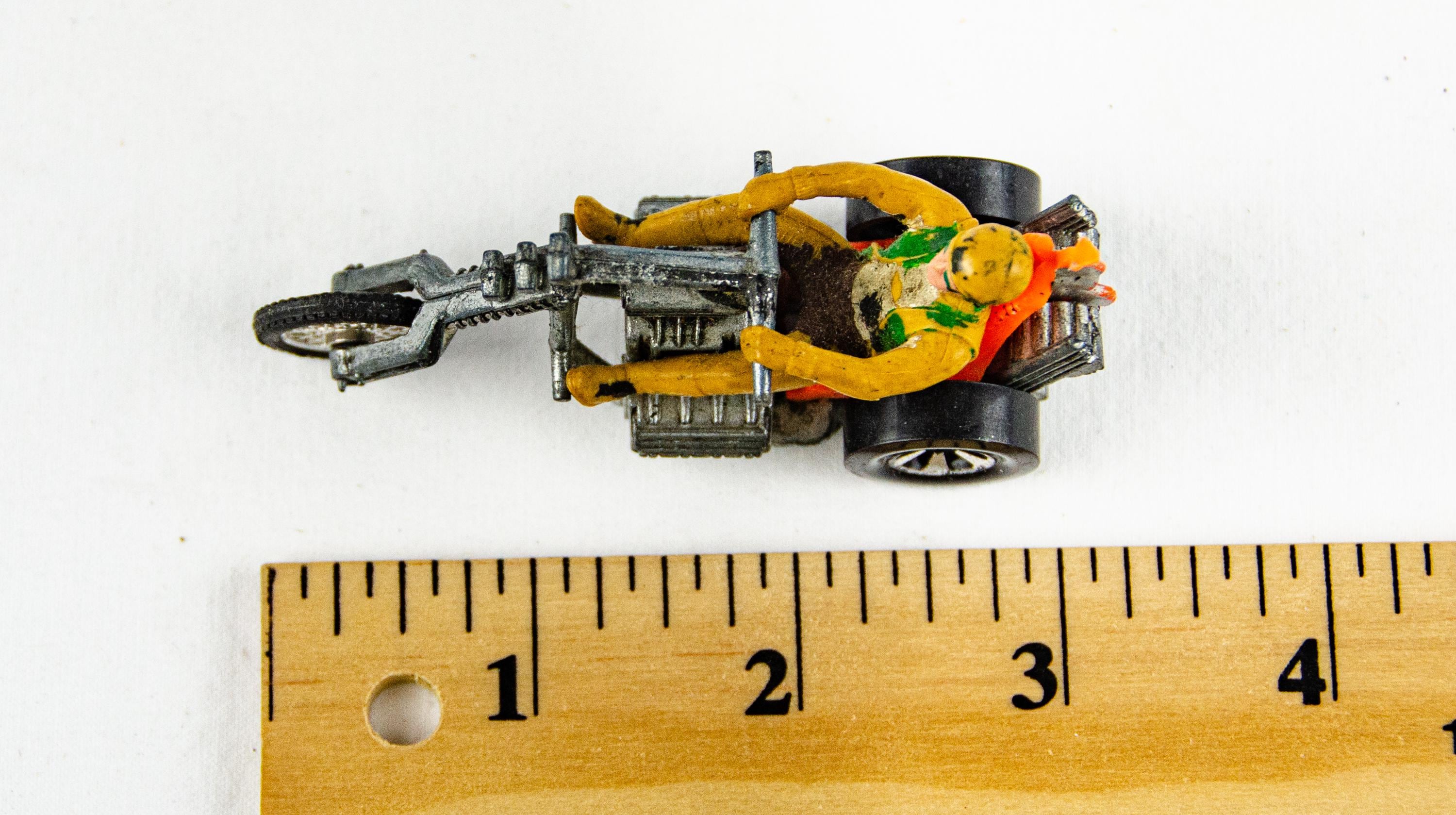 ホットウィール　RRRumblers MOTOR 1970s Hot Wheels Mattel Rrrumblers Orange Torque Chop W/rider