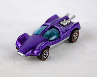 1969 Hot Wheels Mattel Redline Mantis Purple 1:64 Scale Diecast Car