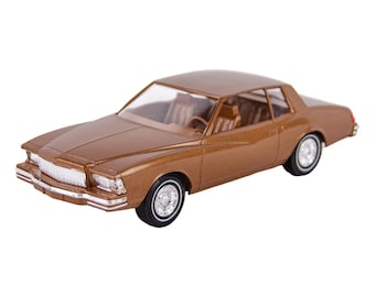 Chevrolet Monte Carlo 1979, modelo promocional da concessionária Chevrolet, escala AMT 1:25