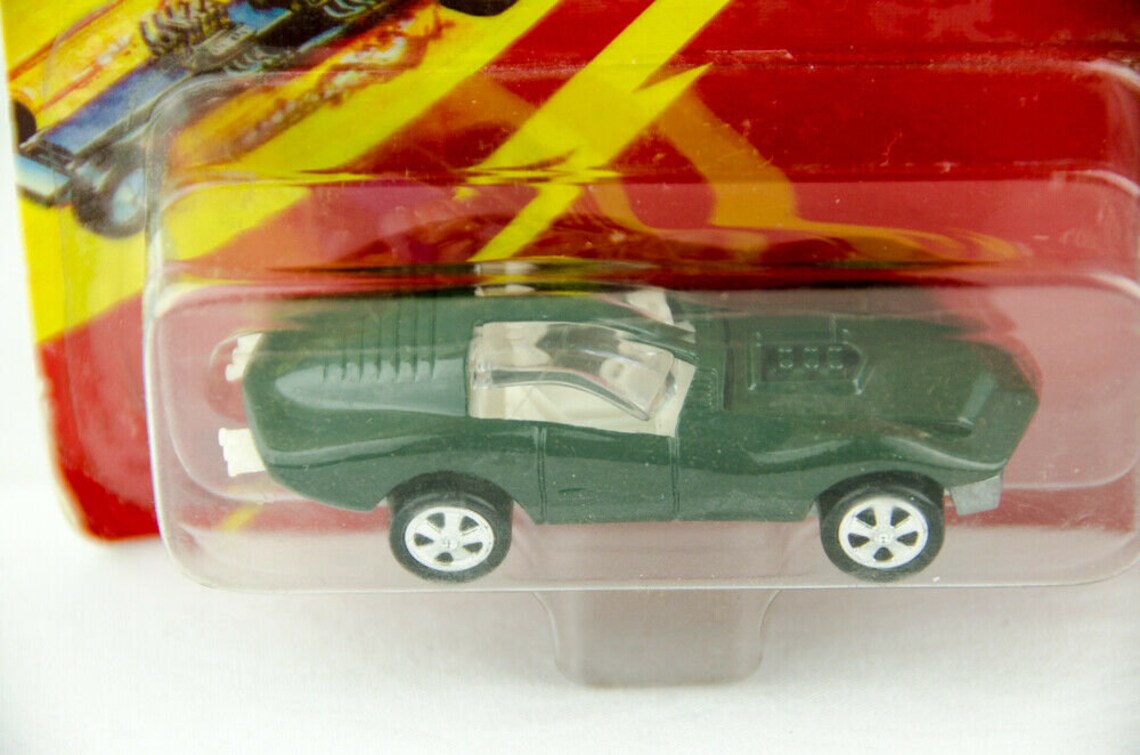 johnny lightning mako shark