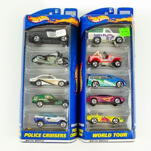 Vintage 2000 Hot Wheels 5 Car Gift Pack Lot 2000 Police Cruisers & World Tour